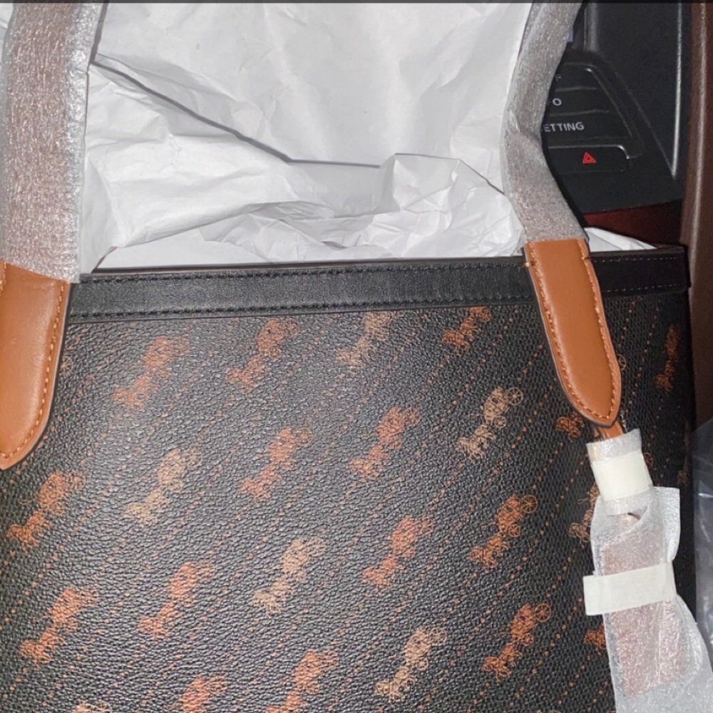 Brand new authentic coach purse